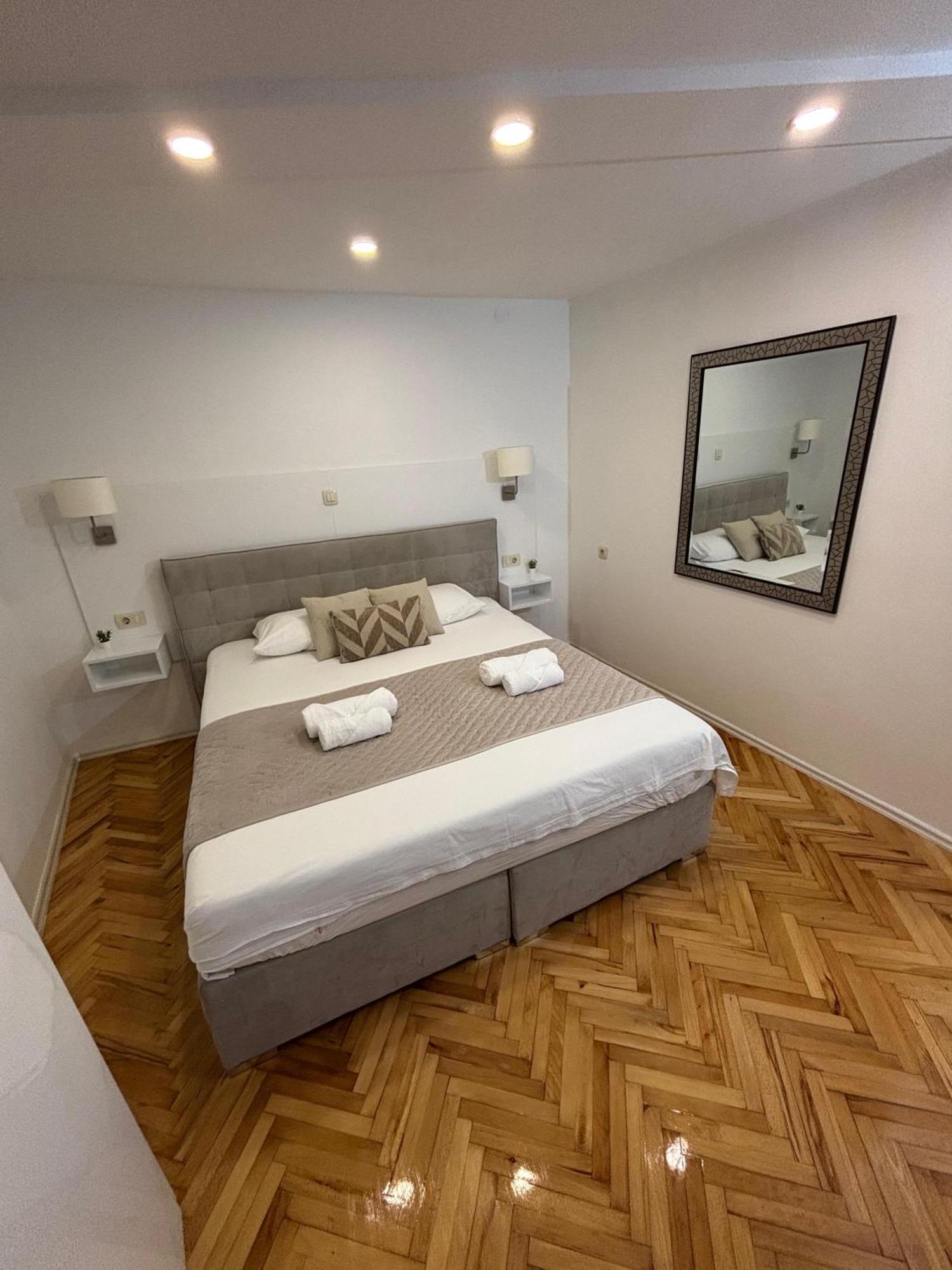 Palace Apartment Split Extérieur photo
